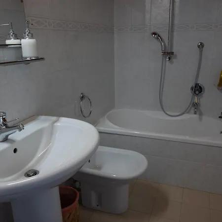 Casa Orfea Holiday home Stresa