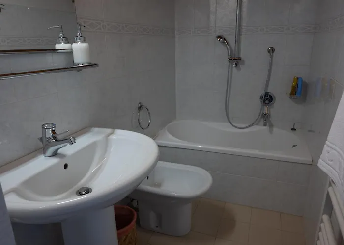 Casa Orfea Дом отдыха Стреза