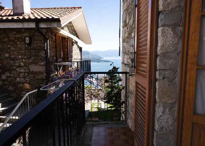 Nyaraló Casa Orfea Stresa